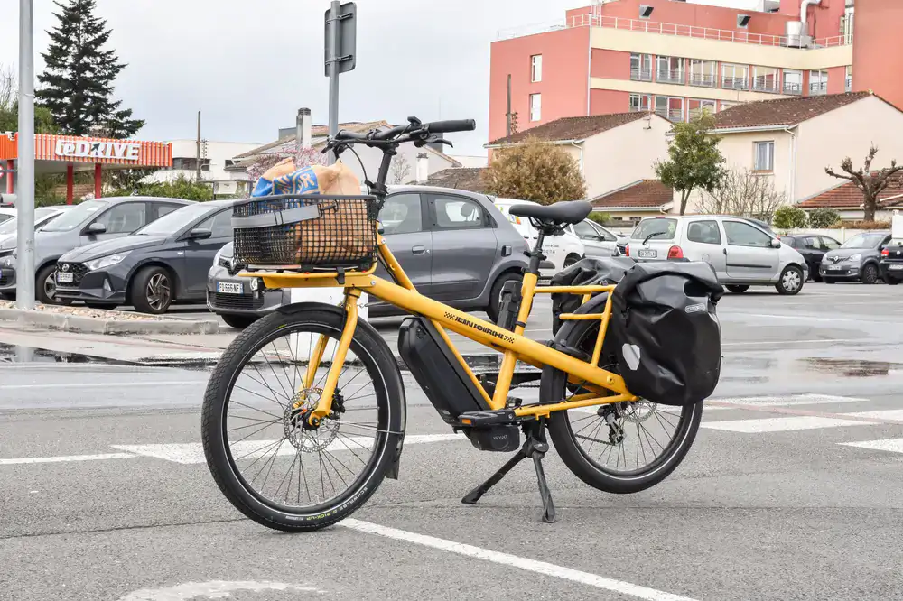 Robust electric cargo bike loaded with supplies