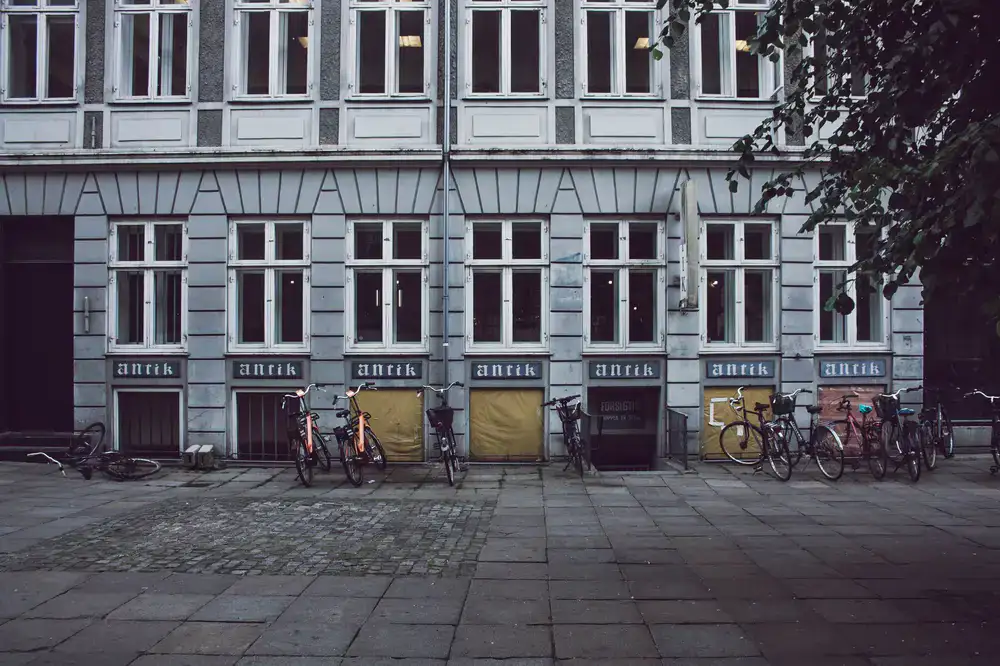 Exterior view of the Voltride E-Bikes store